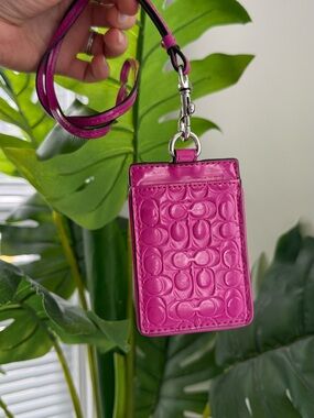 Coach Fuchsia Gloss Embossed Signature Card Holder with Lanyard